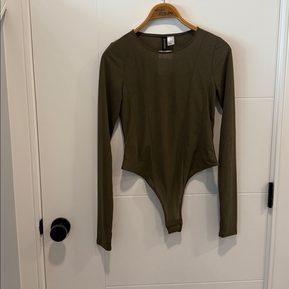 Divided Olive Long Sleeve Bodysuit size medium NWT - Picture 2 of 5